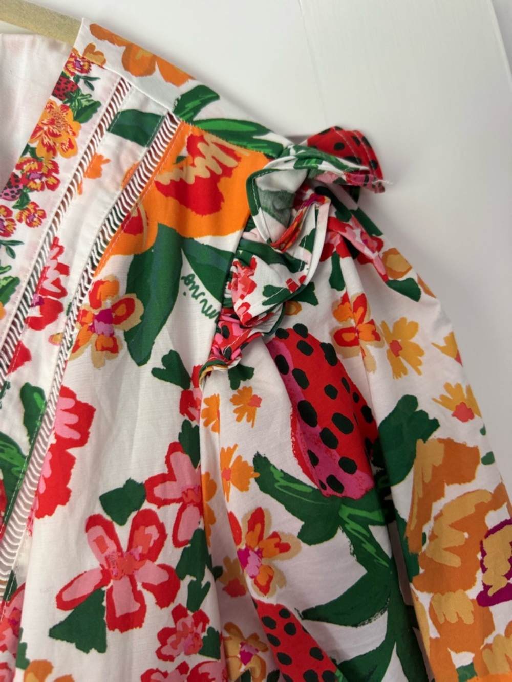 FARM Rio White Mini romper with Red Strawberry & Green Floral Print. Like NEW - Picture 4 of 5
